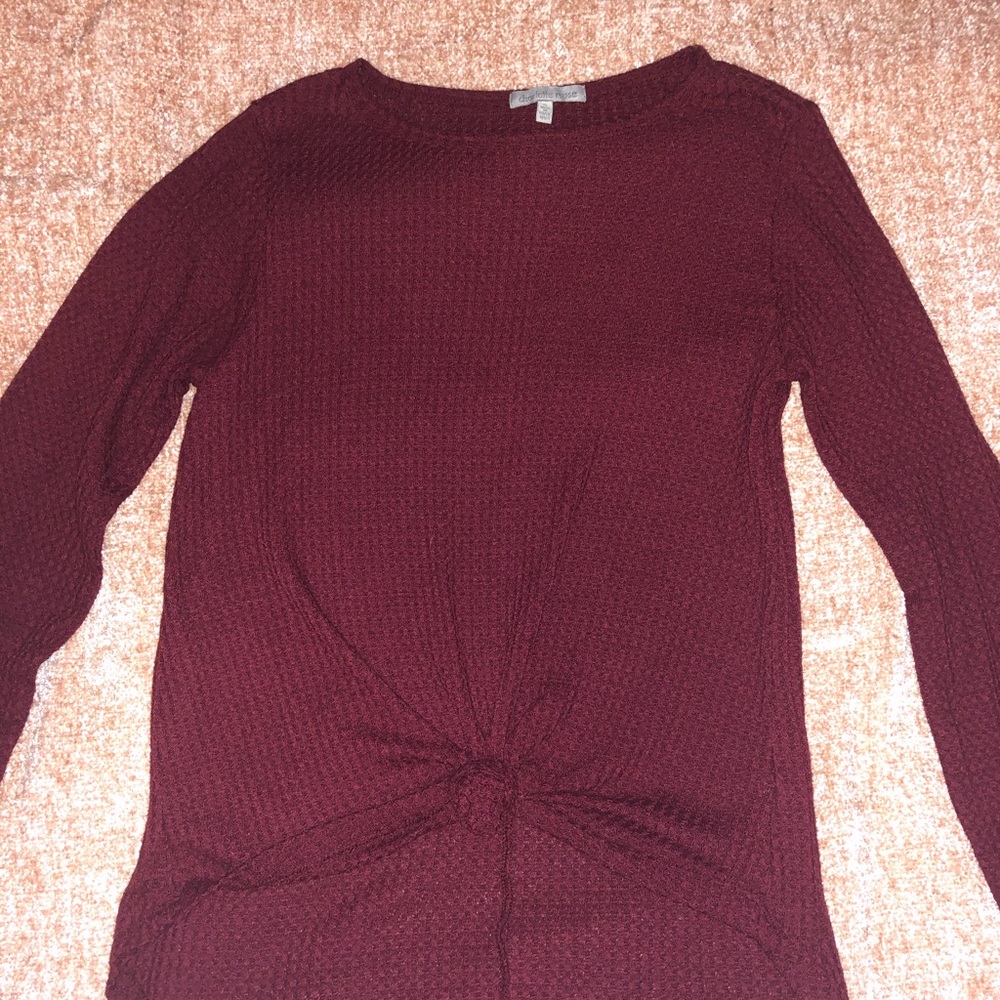 Charlotte Russe long sleeve front tie top